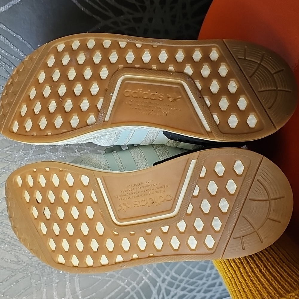 Adidas NMD R1 in Light Blue (? Or Green?) and Tan - Picture 8 of 10